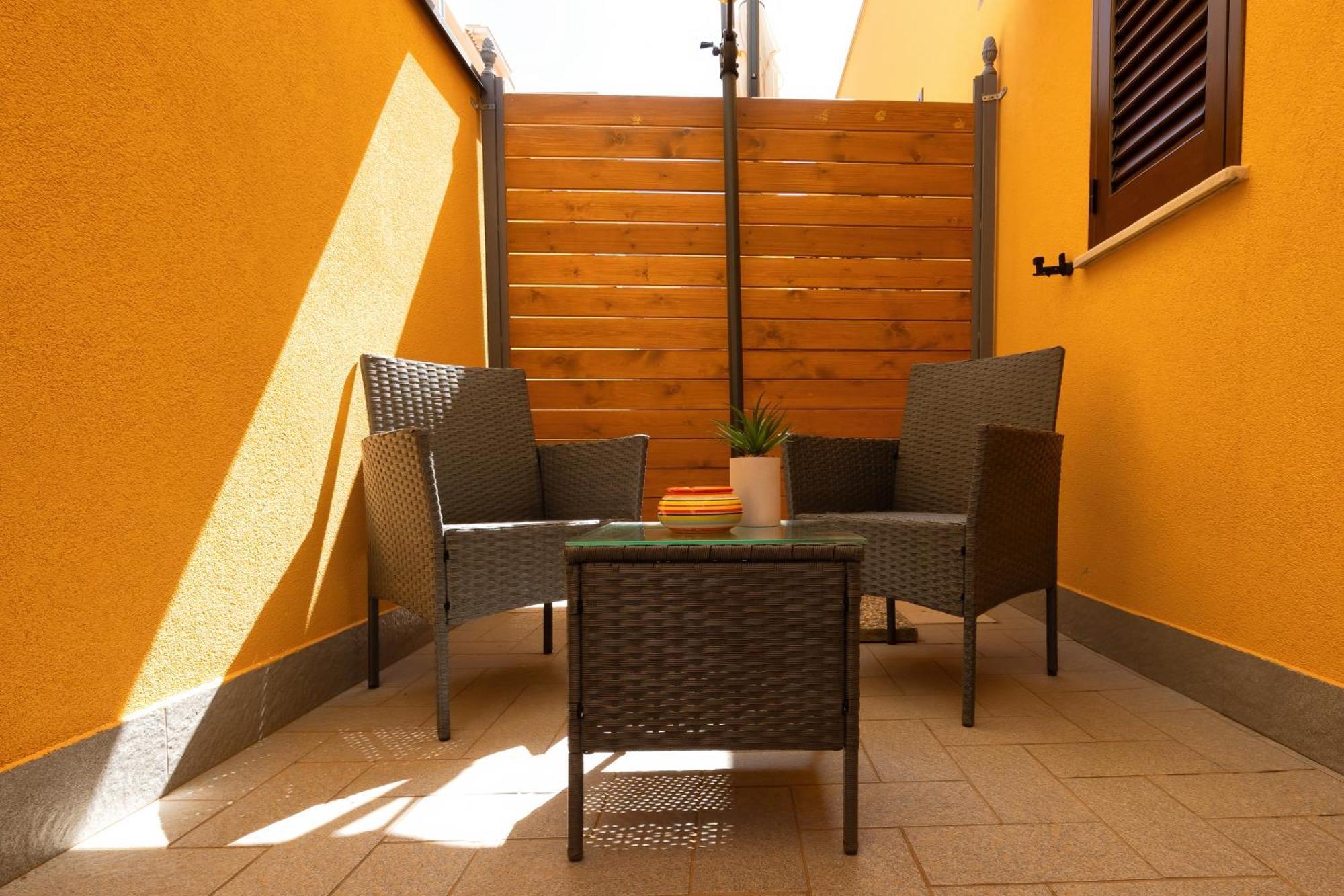 Sunset House Bed & Breakfast Balestrate Exterior photo